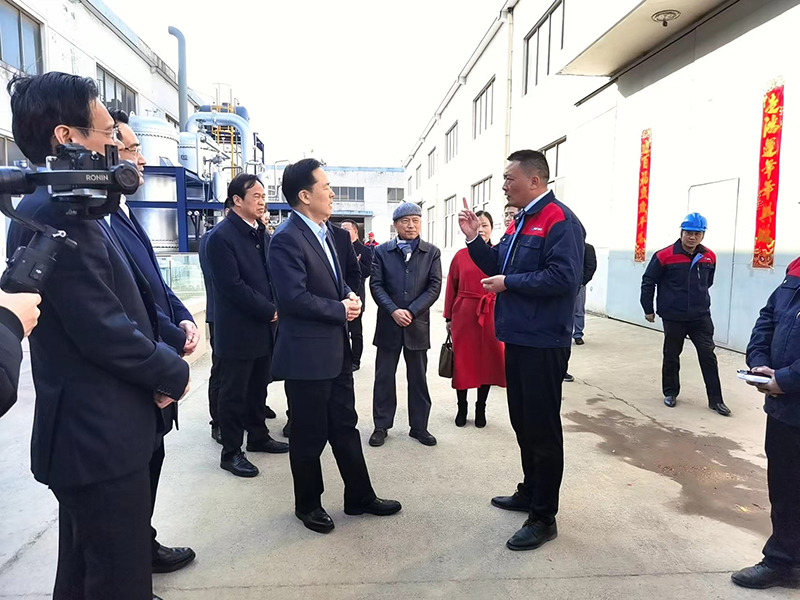 常州市藍博氫能源新春第一要聞“熱烈歡迎市委書記陳金虎蒞臨我司視察及指導！”